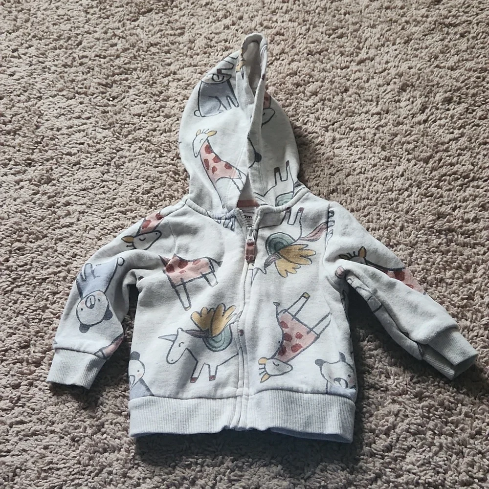 Carter's hoodie 9 months Unicorn light gray zip up jacket